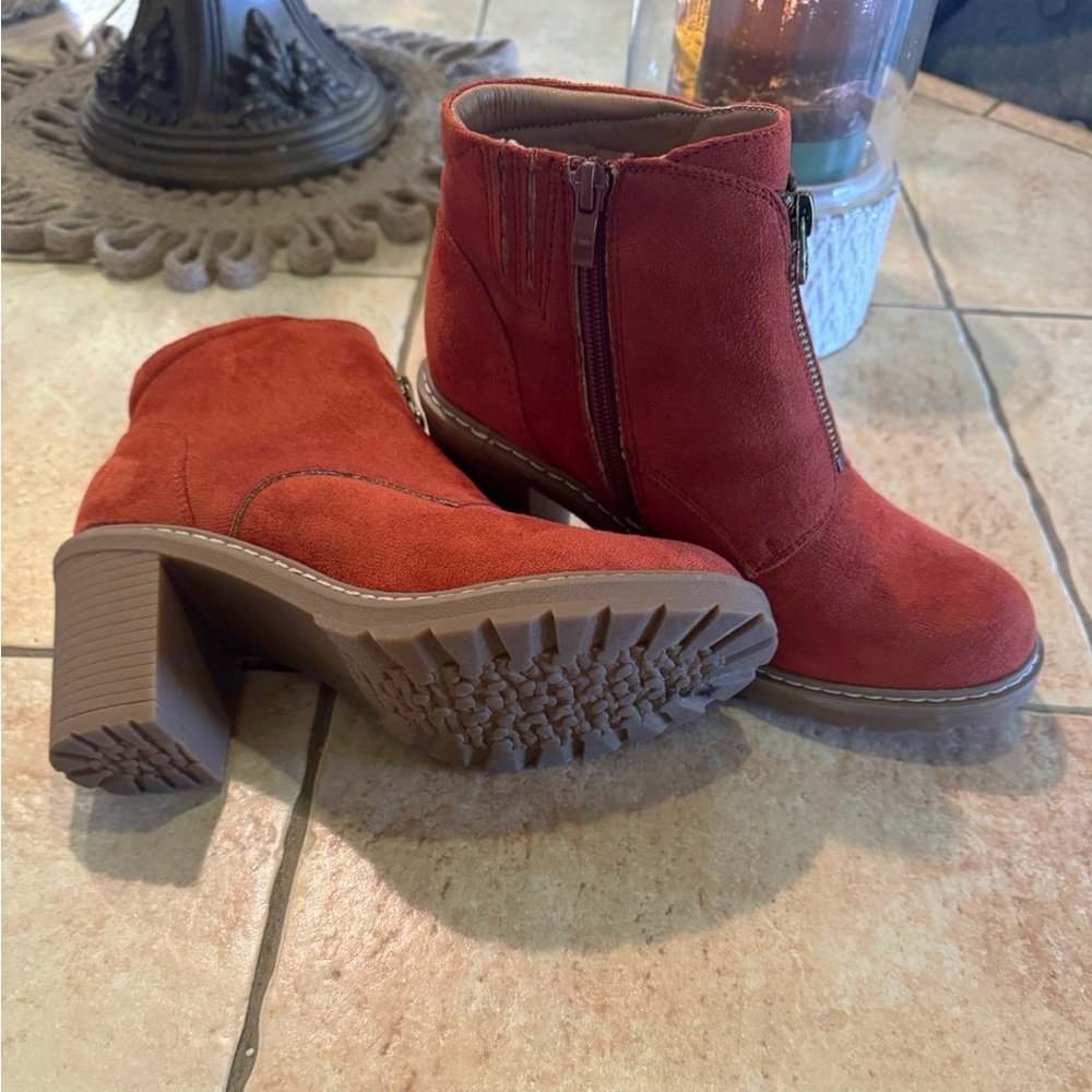 Corkys Women’s Ankle Boots - Picture 3 of 6